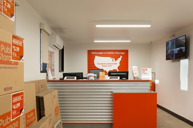 22×10 Self Storage Unit in Orange, CA 601 N Main Street Orange, California 3